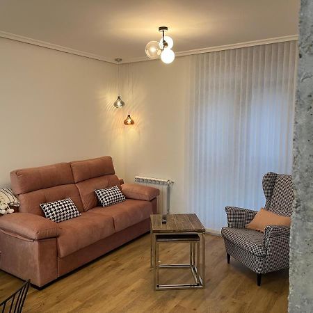 Mia'S Studio Catedral Apartment Leon Bagian luar foto
